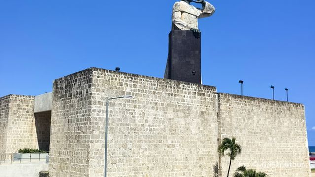 Monument to Friar Antonio of Montesino