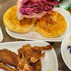 Weiweimushugeng 여행 사진