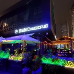 NEON DANCE User Photo