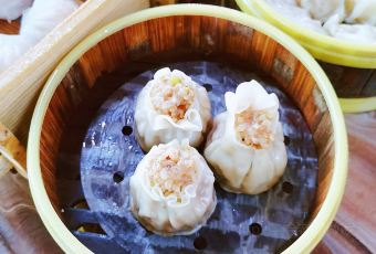 高隆湾中西茶园 User Photo