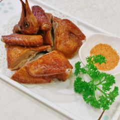 Qinrongda Restaurant (qunshengguoji) User Photo