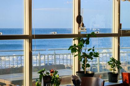 Röstin Restaurant - The Old Lighthouse Café