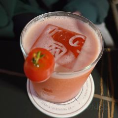 DEW Lounge User Photo