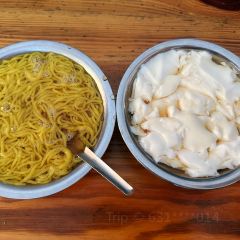 Liuweiluosifenyangroufen User Photo