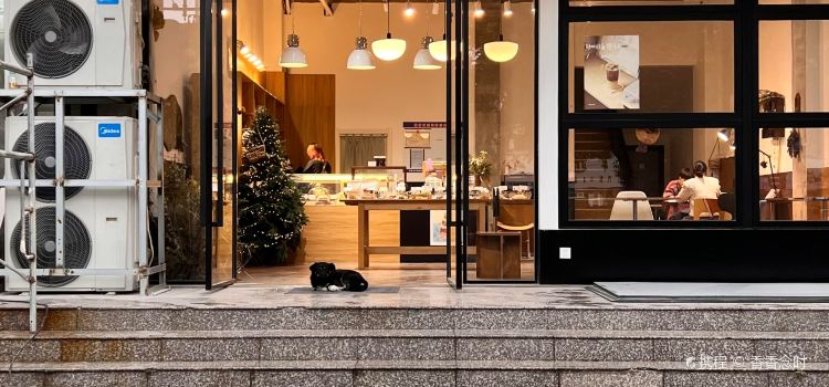村口精品咖啡烘培VillageCoffee(银河街店)