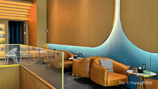 Golden Impression · 4K Cinema-Style Foot and Body Spa (Longfor Paradise Walk Branch)