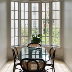 The Apple Pan User Photo