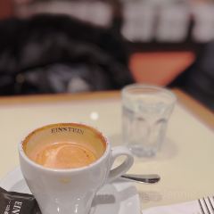 Einstein cafe & bel etage User Photo