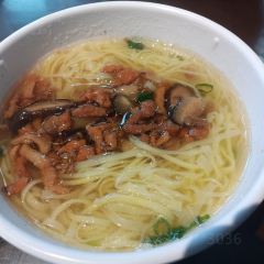 ZHENG YI HAN LAO WEI DAO CHUAN TONG MING XIAO CHI User Photo
