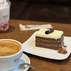 Brown Coffee and Bakery User Photo