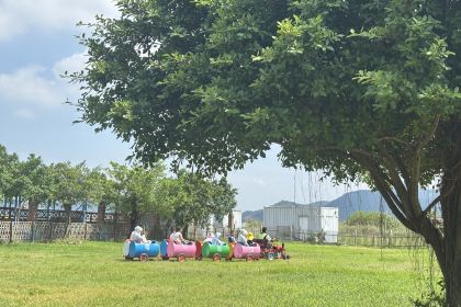 趣玩户外烧烤海边BBQ店(赶海一号店)