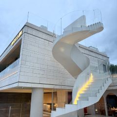宁波东钱湖等风来酒店·Oasis绿洲西餐(东钱湖店) User Photo