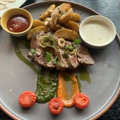 AZUL italiano意大利餐厅(白玉兰广场店) User Photo