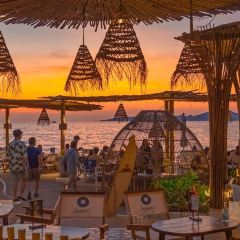 Cave Beach Club User Photo