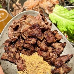 冷遇见暖庭院烤肉(芝麻街店) User Photo