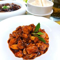 DONG YA HOTEL User Photo