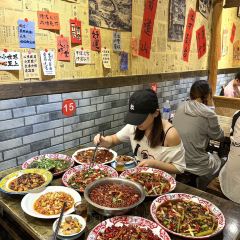 巴门洞天川菜·江湖菜·烧烤 User Photo