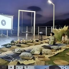 拾光餐集(东壁村店) User Photo