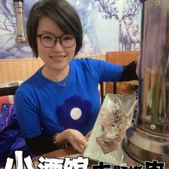 小酒馆主题烤肉(横店分店) User Photo
