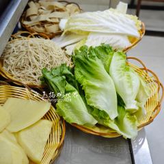LIU SHI TE SE LAO E SHANG User Photo