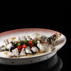 Cai Feng Lou User Photo