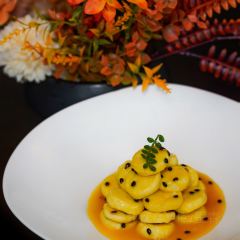 Shang Rong User Photo