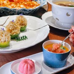 海湾荟·凤栖梧桐(镇宁路店) User Photo