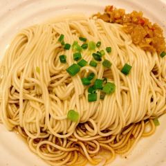 上面坊酥鸭大面(东诸安浜路店) User Photo