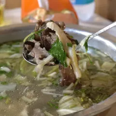 牛满堂土菜馆·跷脚牛肉(峨眉店) 여행 사진