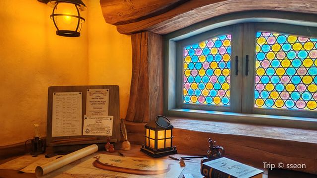 Fantasy Springs Entryway