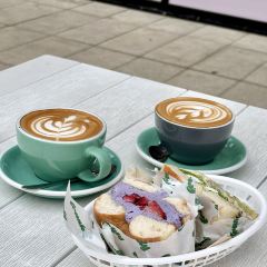 Frankly Bagels 여행 사진