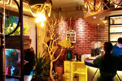 優城悅客(淡水店)