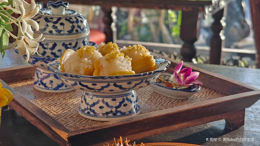 BORAN Cafe and Restaurant