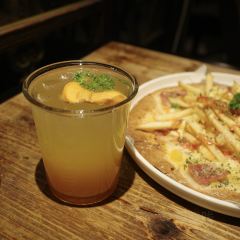 Showroom Cafe User Photo