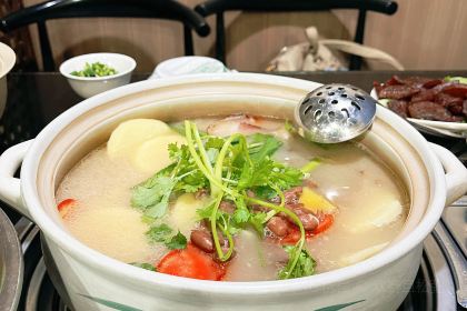 黔府豆米火锅野菜馆(南马店)