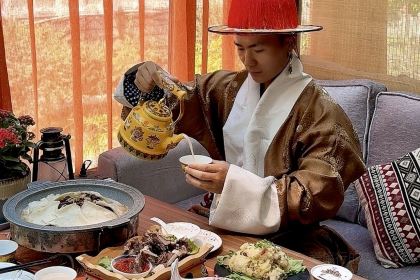 央切尔锅庄·藏餐·中餐·汤锅