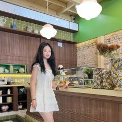 A pong mae sunee User Photo