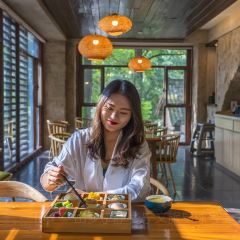 云丘山山珍院餐厅 여행 사진