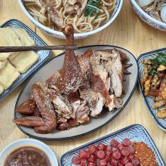 弥勒竹园甩三碗卤鸡店 User Photo