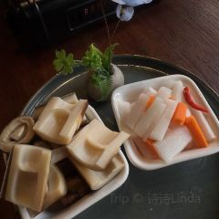 黔山禧·非遗古法酸汤(嘎歌古巷店) 여행 사진