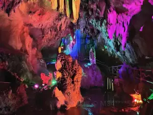 洪岩饭店(洪源路店)