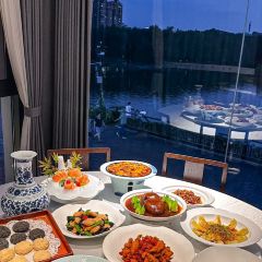 CHINSHOW porcelain feast User Photo