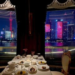 UNIVERSAL BUND BAY User Photo