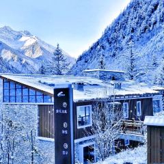 毕棚沟娜姆湖度假酒店·风味餐厅 User Photo