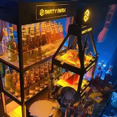 邛海湾柏樾酒店月窗红酒吧 User Photo
