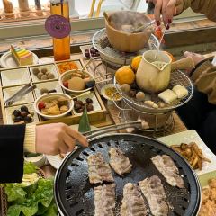 冷遇见暖庭院烤肉(芝麻街店) User Photo