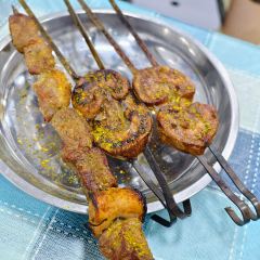 Gardener Barbecue Cylinder Meat User Photo