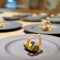 青寂溪谷半山酒店·枫见餐厅 여행 사진