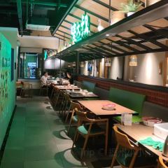 HAKKA UNCLE MAI User Photo