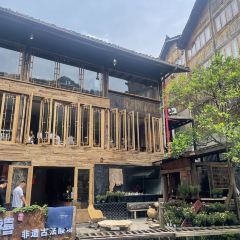 黔山禧·非遗古法酸汤(嘎歌古巷店) 여행 사진